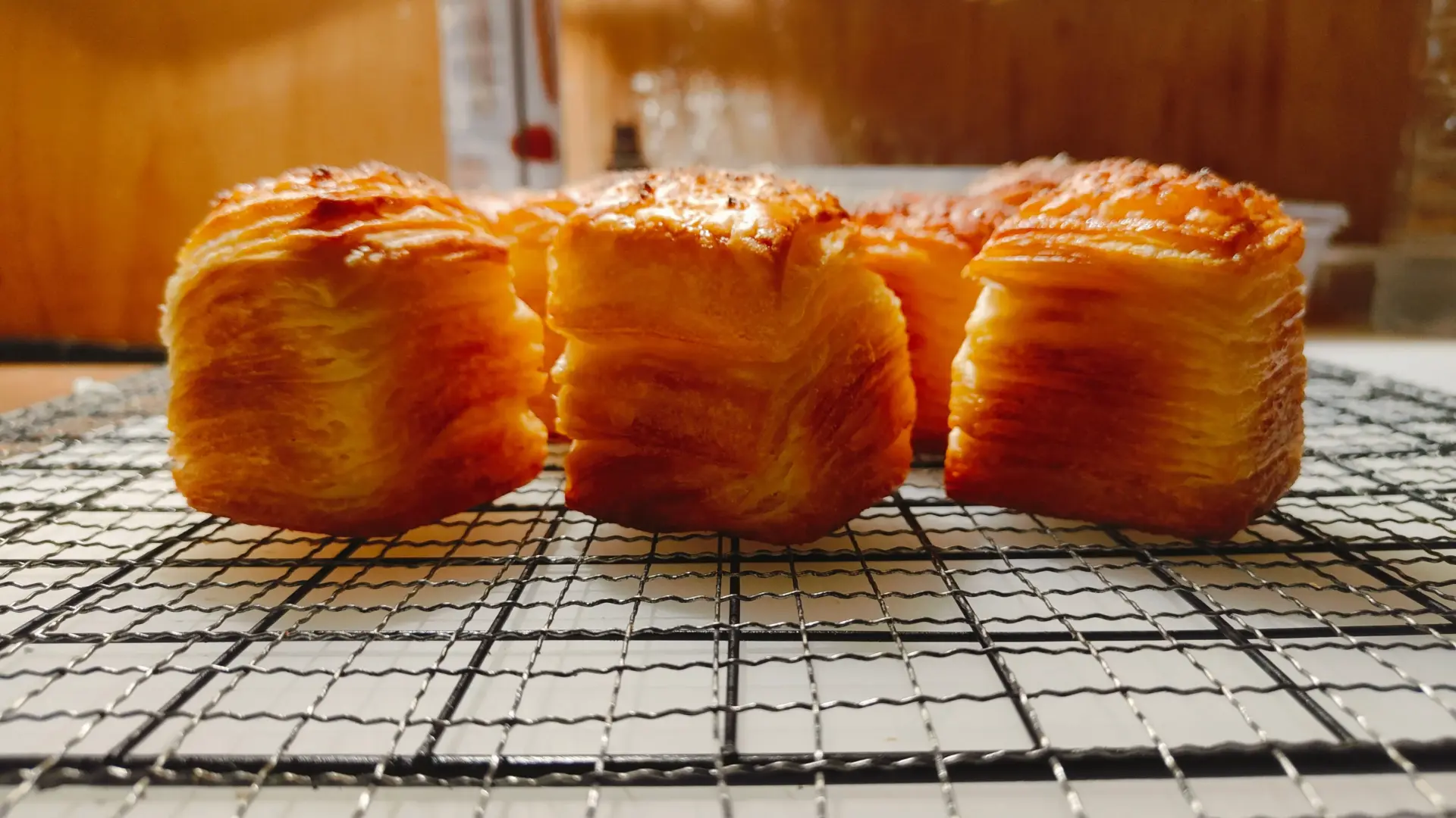 塩パン革命!「デニッシュ塩パン」6個入 - 画像 (6)